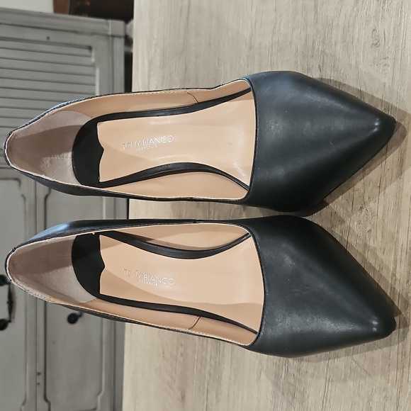 Tony Bianco Classic Black Heels size 8 - Picture 2 of 15